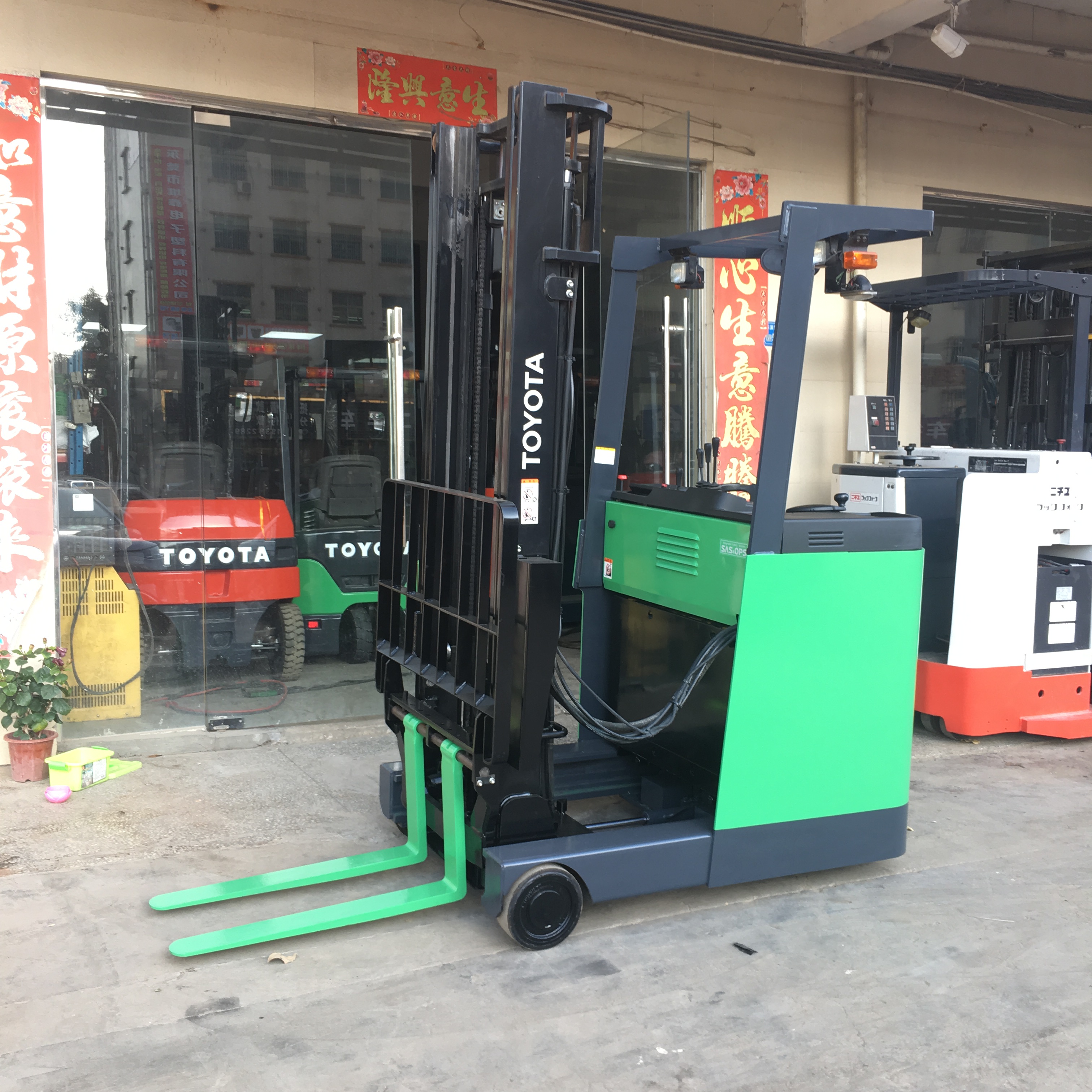 二手1.3豐田前移式電瓶叉車出租出售