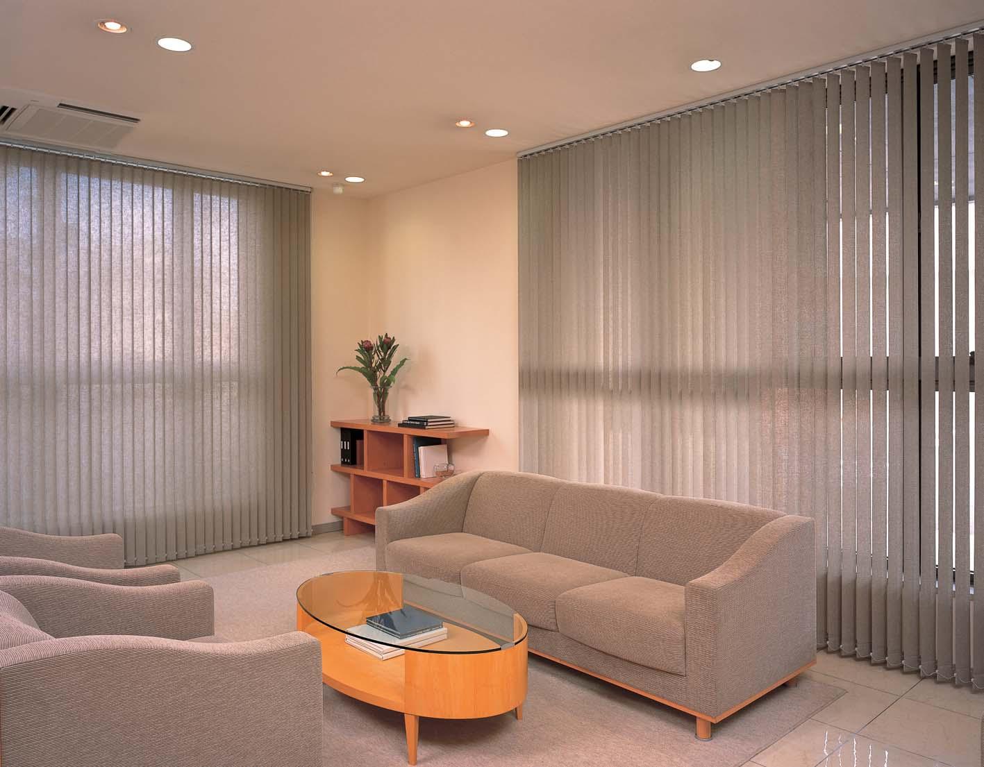 東莞松山湖電動窗簾安裝、價格、批發(fā)、熱線【東莞市大朗匯雅坊布藝店】