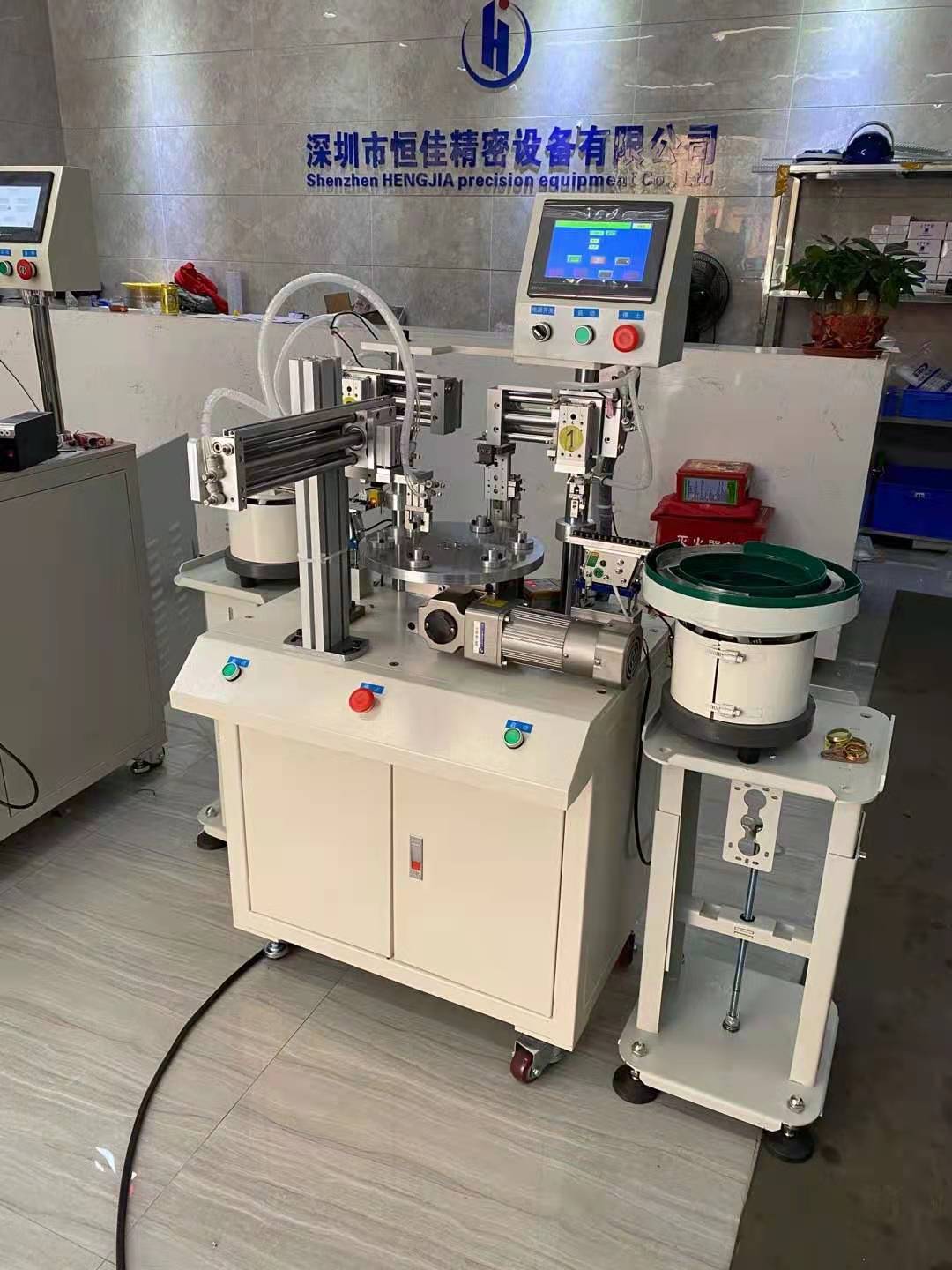 全自動(dòng)化設(shè)備 液壓機(jī)