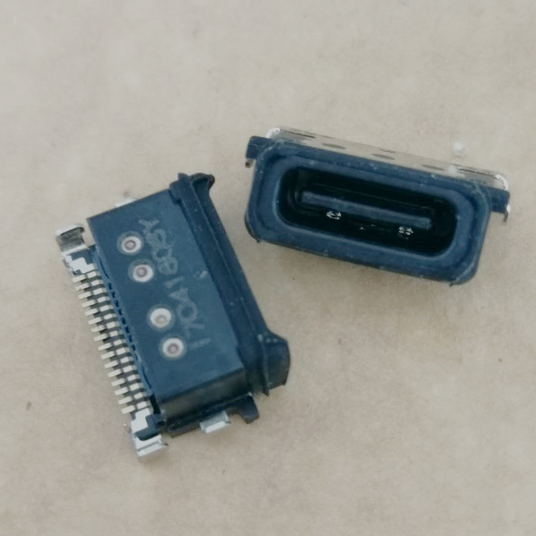 Mate9防水插座TYPE-C防水母座16P單排SMT沉板3.6防水IP67