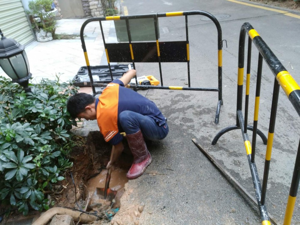 自來水管漏水檢測維修 PE給水管漏水檢測電話