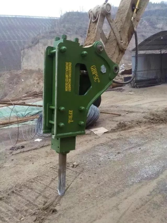 液壓型破碎錘 江蘇連港工兵液壓破碎錘70毫米ZFB5L 挖掘微挖 和各大外貿(mào)公司合作 廠家承接 對外出口業(yè)務(wù)