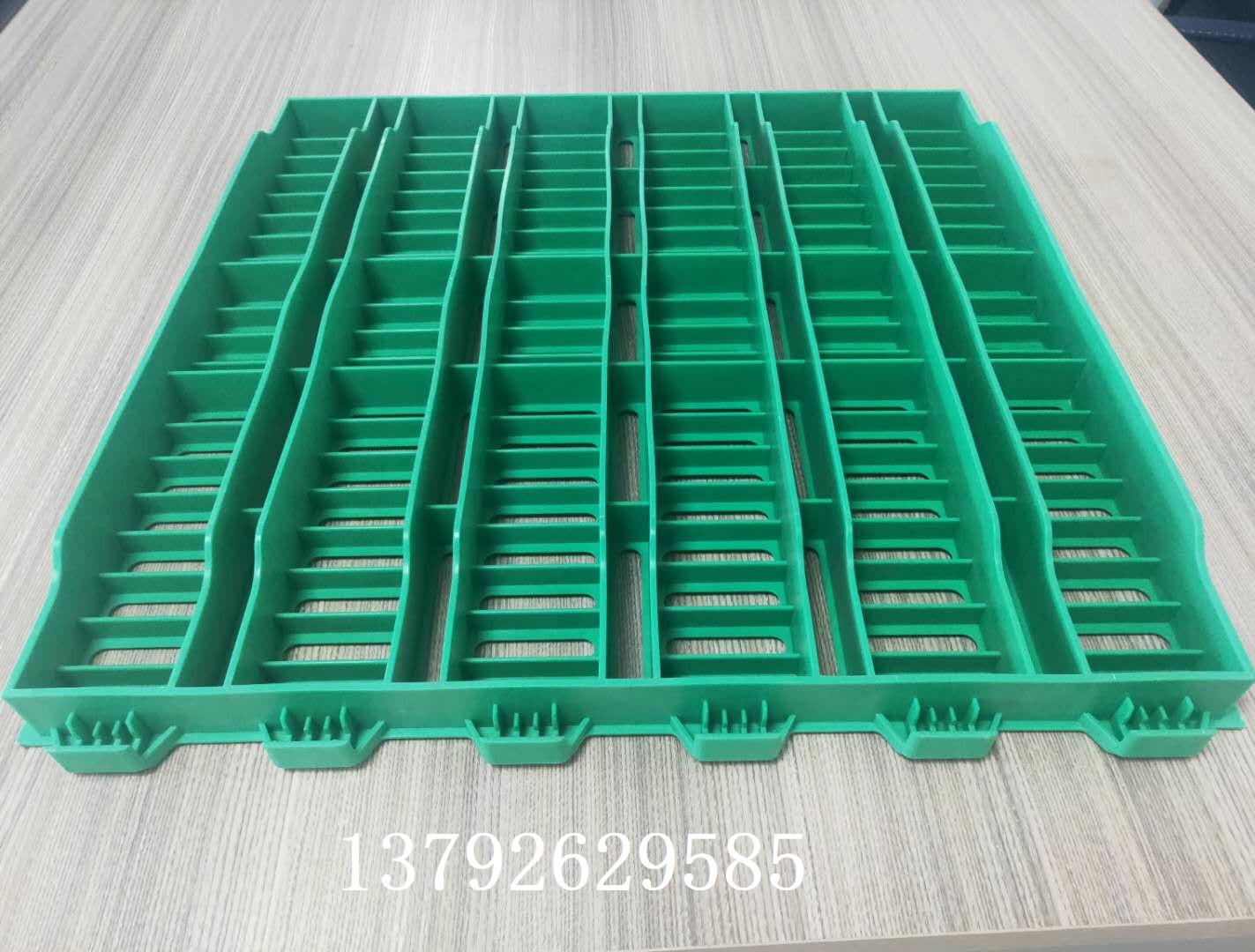 羊床用塑料漏糞板 羊舍塑料漏糞板 塑膠羊床