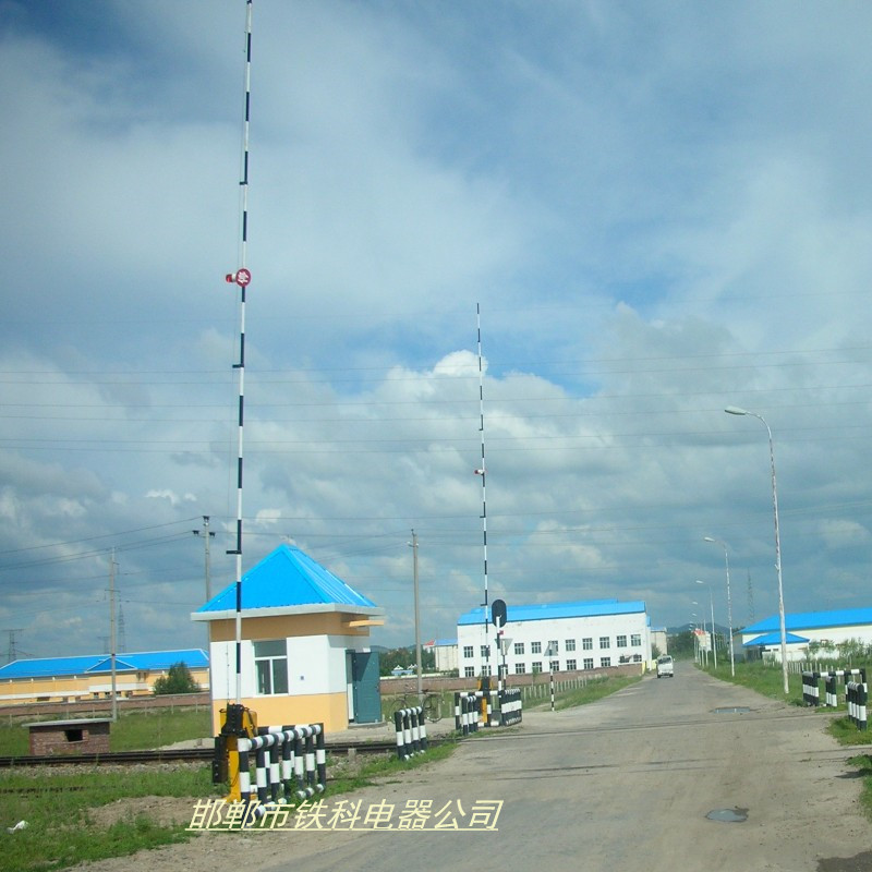 TKM6型道口柵欄欄木機(jī) 鐵路道口電動?xùn)艡谫|(zhì)量可靠