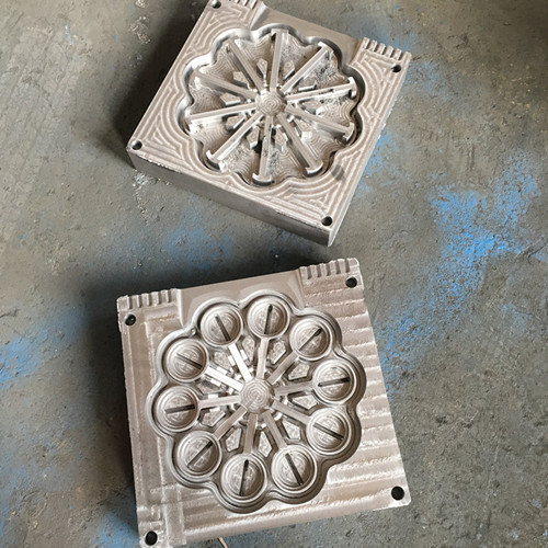 山東覆膜砂模具 廠家供應(yīng)覆膜砂模具 覆膜砂模具報(bào)價(jià)