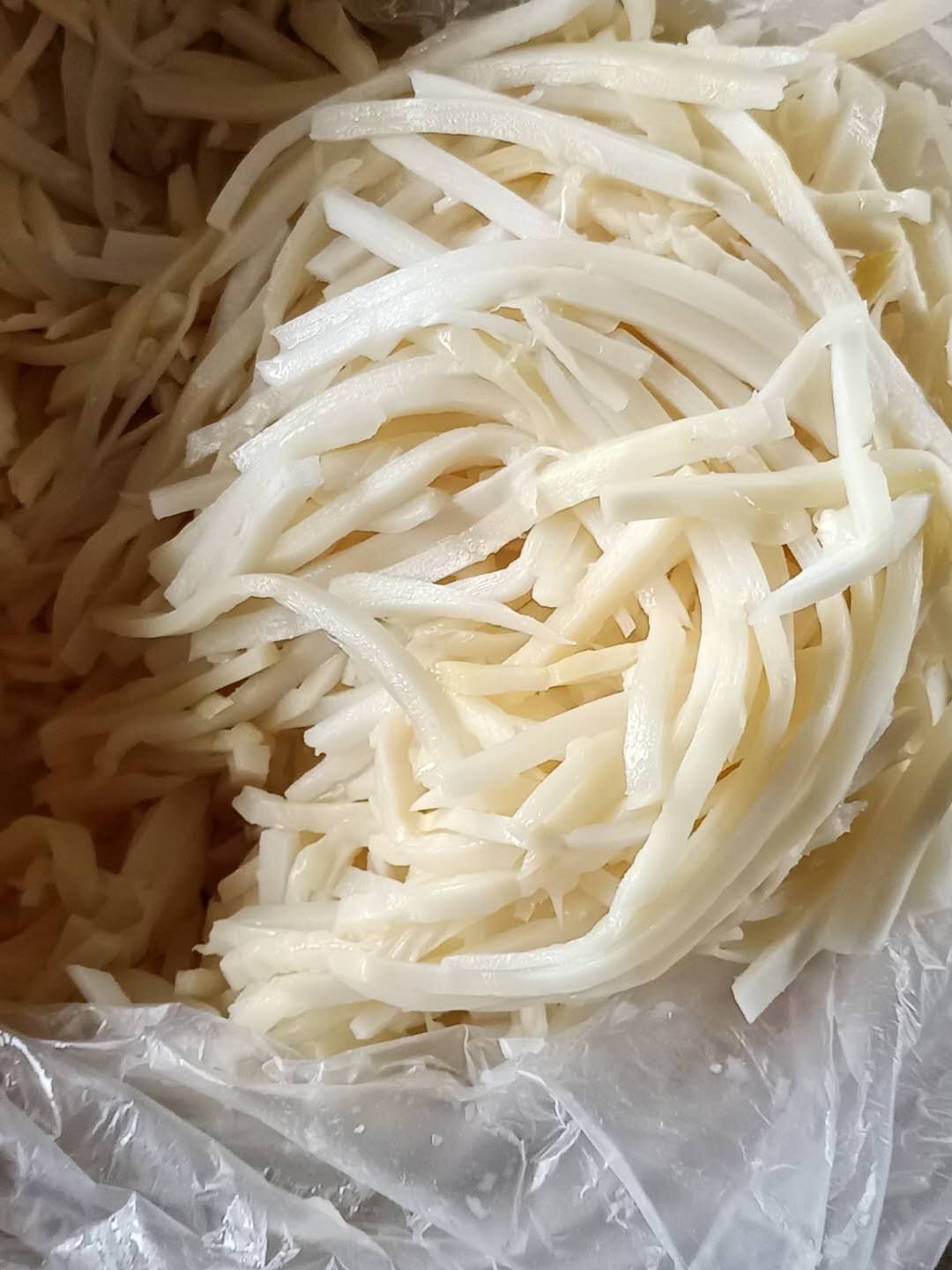 佛山配菜類-原味酸筍供貨商、報(bào)價(jià)、批發(fā)、價(jià)錢【佛山市柳泓食品貿(mào)易有限公司總部】