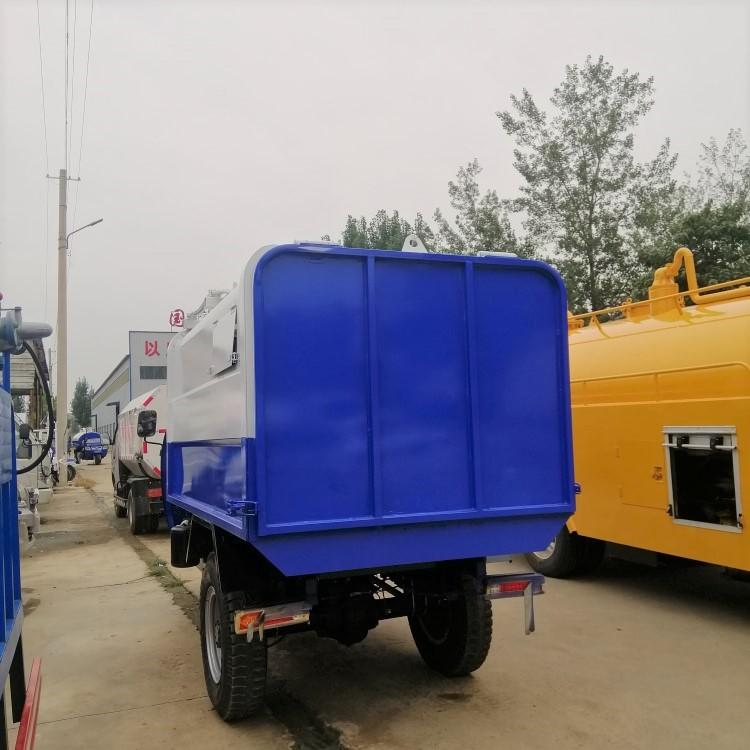 三輪垃圾車廠家 五征垃圾清運(yùn)車 多功能掛桶式垃圾車 山東三輪垃圾車1