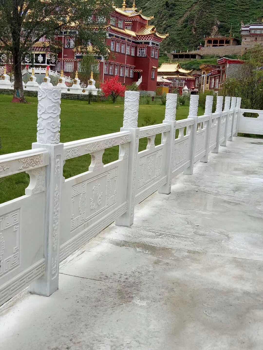 漢白玉旗臺多少錢  漢白玉旗臺批發(fā)價格