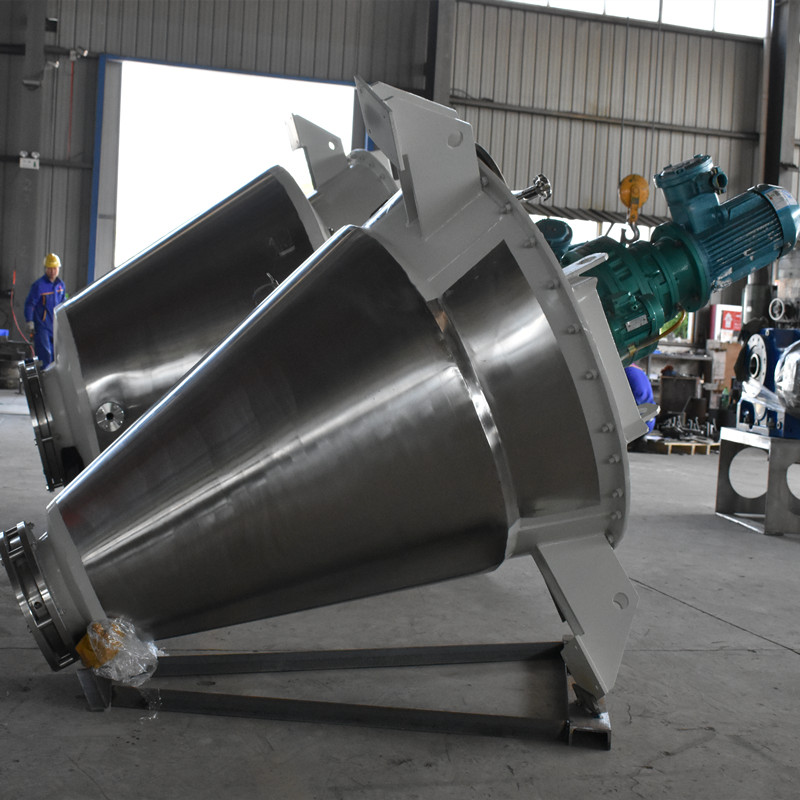 水溶肥混合機(jī)CH-CZX-3000雙螺旋錐形混合機(jī)