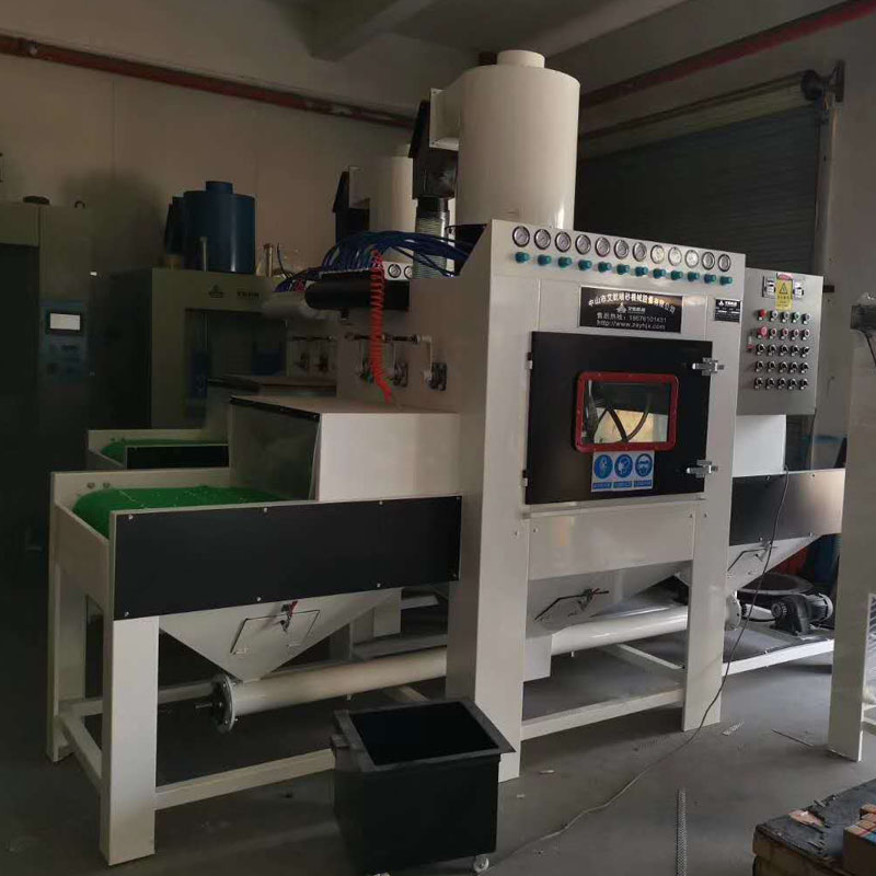廣東河源噴砂機(jī)，除銹翻新美化表面輸送式噴砂機(jī)