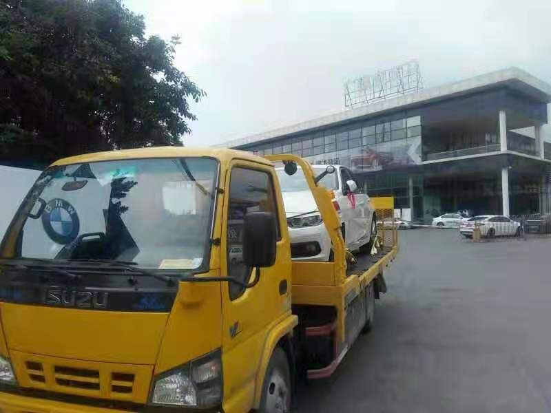 禪城拖車救援電話  順德24小時拖車救援服務