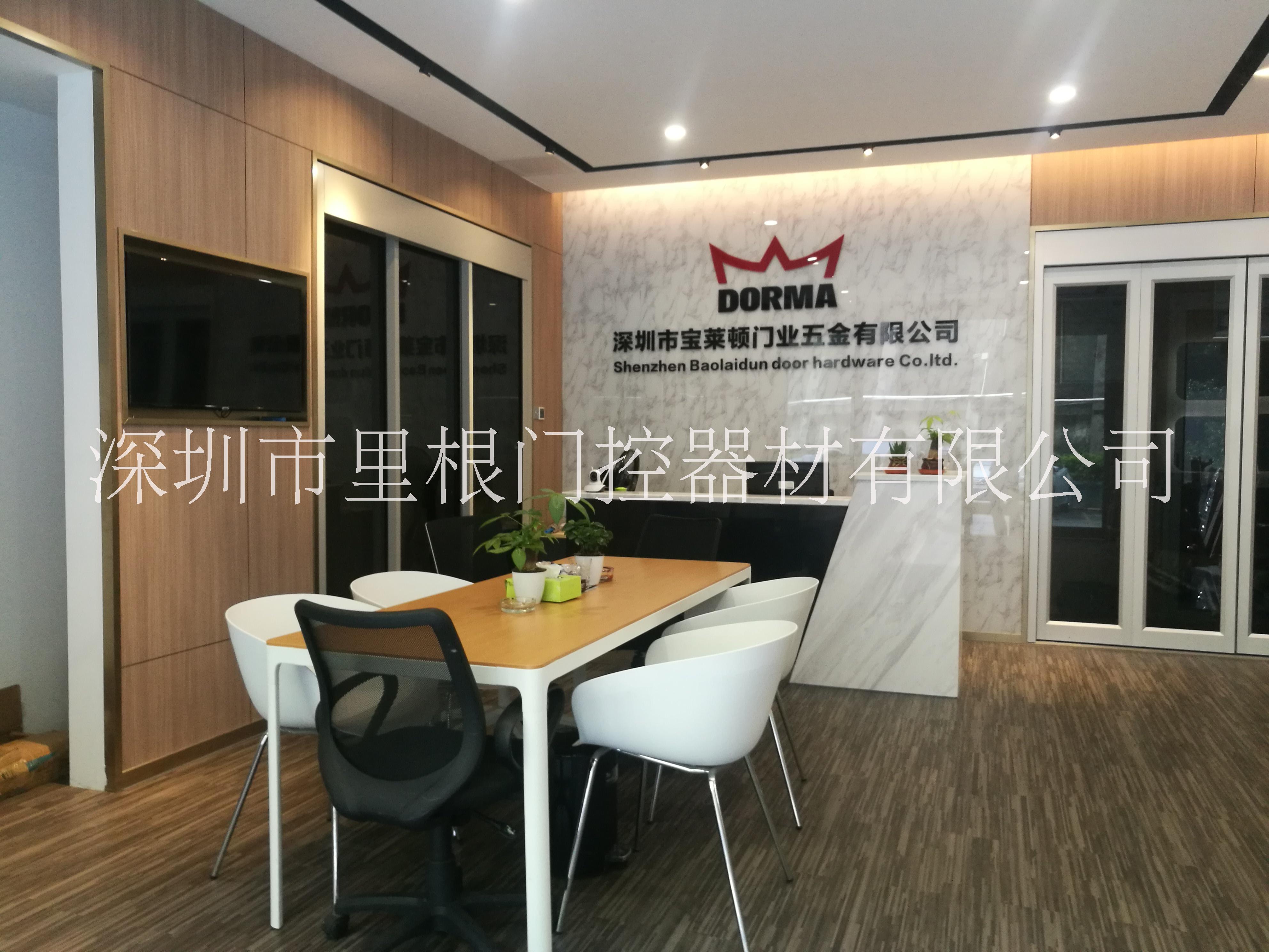 深圳自動感應(yīng)門生產(chǎn)廠家、批發(fā)、價錢、安裝【深圳市里根門控器材有限公司】