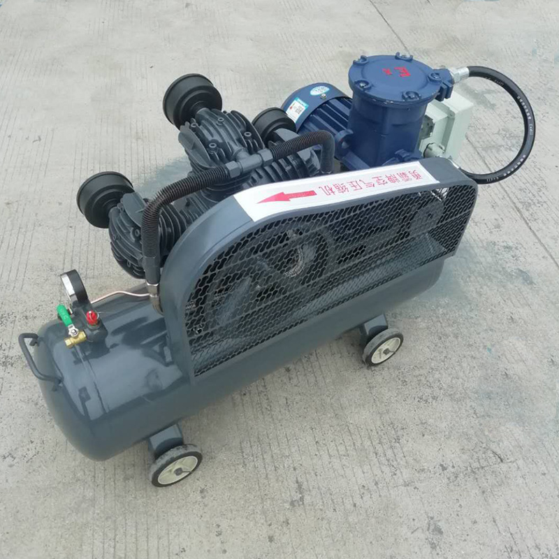 供應(yīng)防爆活塞空壓機(jī)0.67立方空壓機(jī)圖片耐溫耐壓防爆空壓機(jī)價(jià)格