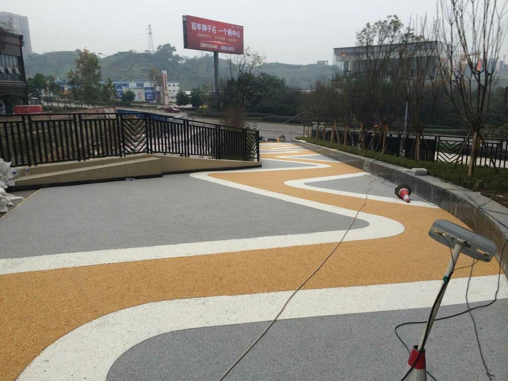 達(dá)州市 彩色透水地面 彩色生態(tài)透水混凝土地坪 工程