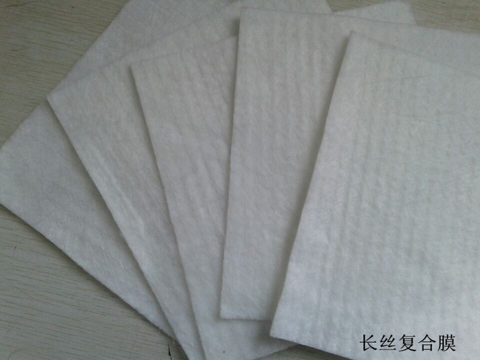 復(fù)合土工膜批發(fā)、生產(chǎn)商、廠價(jià)供應(yīng)、找哪家【山東領(lǐng)翔新材料有限公司】