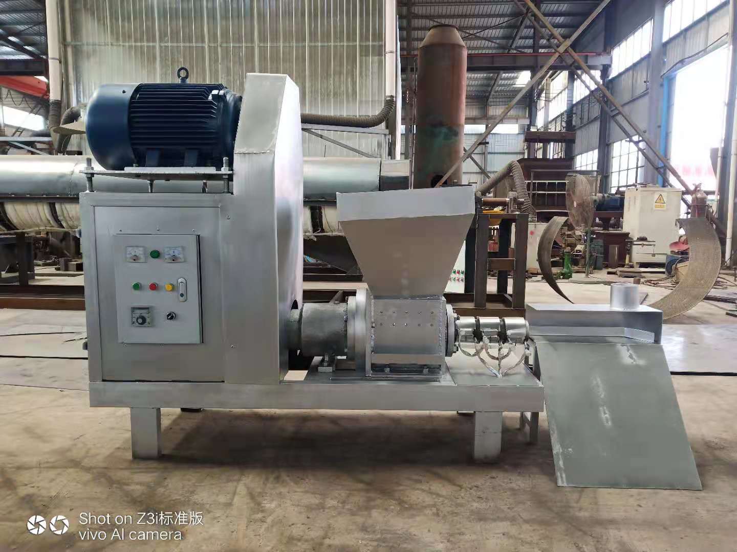 機制木炭機價格   河南機制木炭機價格