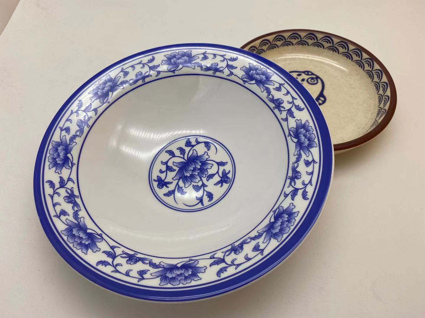 上海壹粵密胺小丑魚涼菜碟，瀏陽蒸菜碗密胺仿瓷餐具批發(fā)定制