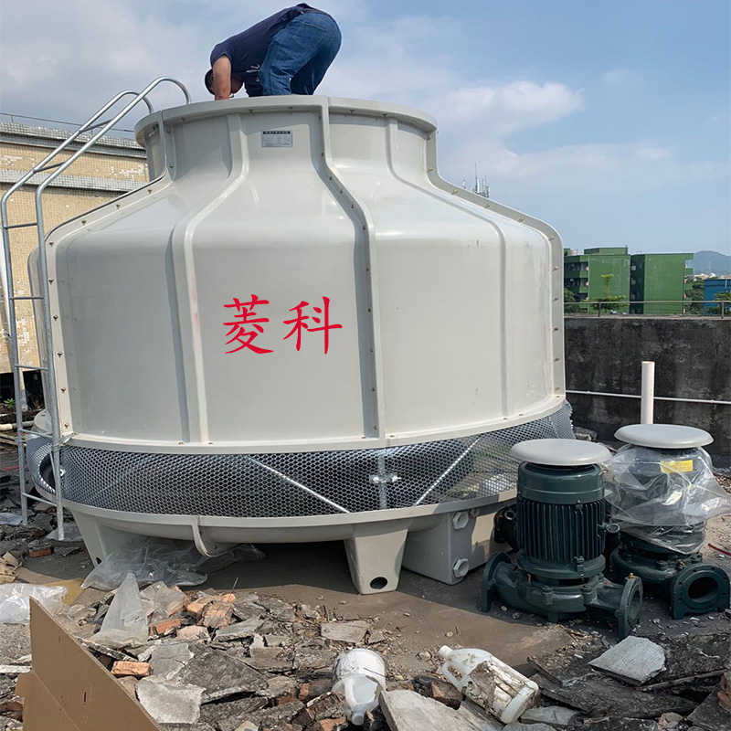 15噸玻璃鋼逆流式冷水機(jī)冷卻塔
