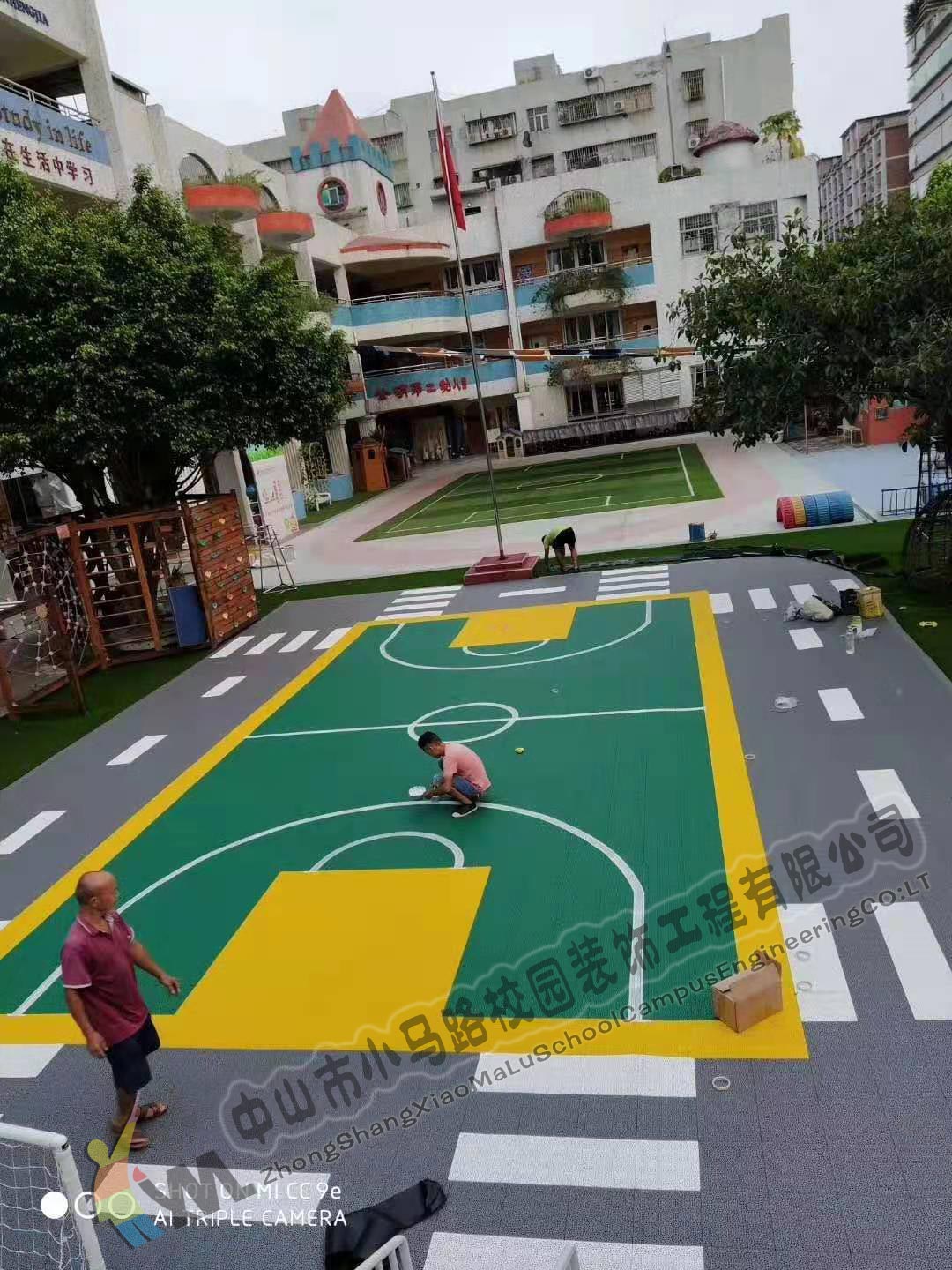 懸浮拼裝地板