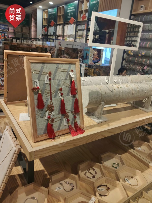 內(nèi)蒙古愛嬰島母嬰店展示架造型母嬰超市貨架母嬰店中島展示架設(shè)計 母嬰店展示架