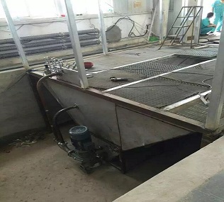 不銹鋼液體噴砂房配套濕式噴砂系統(tǒng)