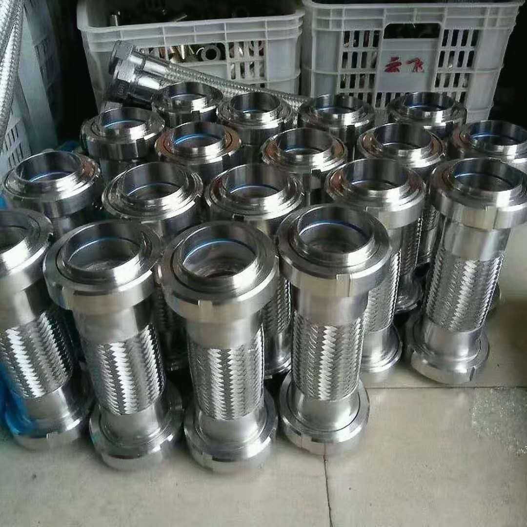 直銷(xiāo)波紋軟管不銹鋼波紋管304