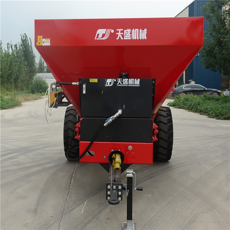 天盛機械供應(yīng)2FGB-8YA撒肥機 有機肥撒肥機 農(nóng)家肥撒肥機