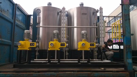 加藥裝置廠價(jià)供應(yīng) 加藥裝置哪家便宜-淮安市龍興機(jī)械有限公司 加藥裝置生產(chǎn)廠家
