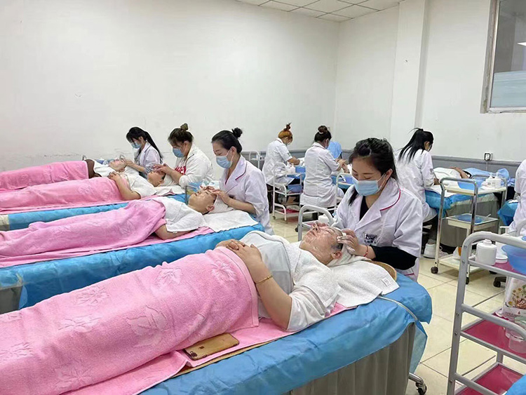 {美容培訓(xùn)學(xué)校}-[統(tǒng)麗]_零基礎(chǔ)入門(mén)_輕松學(xué)