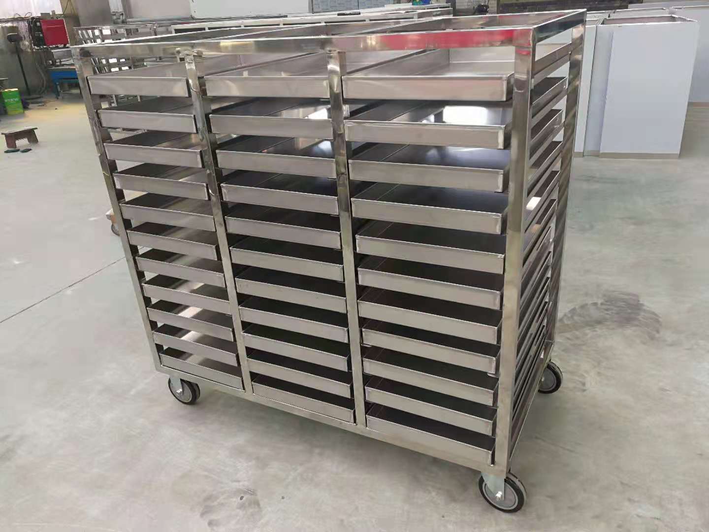 不銹鋼涼丸周轉(zhuǎn)車供應商  不銹鋼涼丸周轉(zhuǎn)車價格