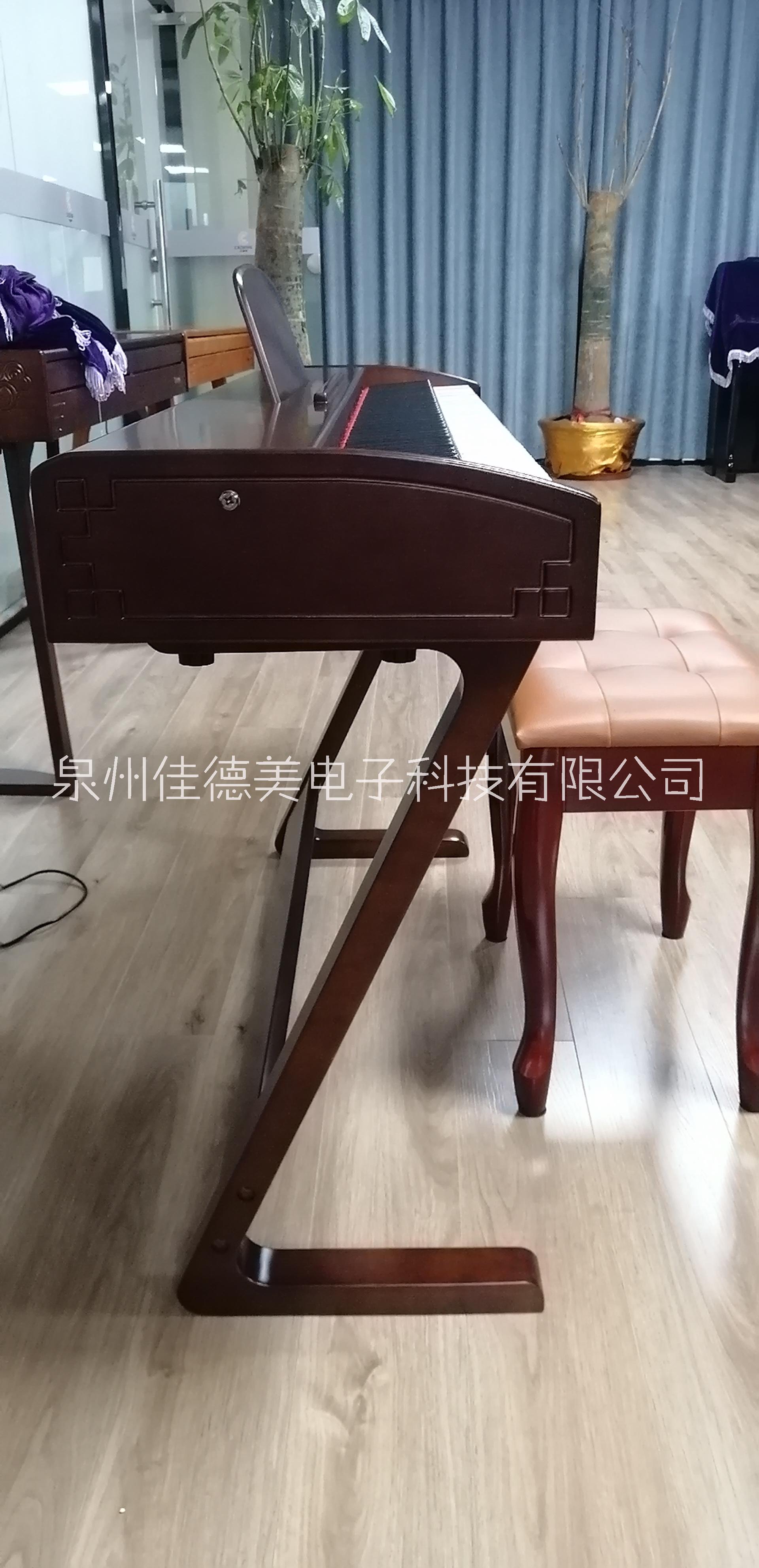 佳德美電鋼琴C-810實(shí)木款88鍵重錘便攜式家用初學(xué)者電子數(shù)碼鋼琴