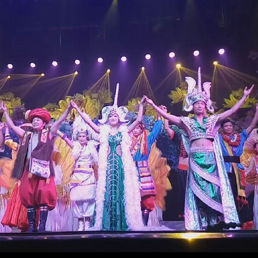 廣州舞臺(tái)租賃背景板制作