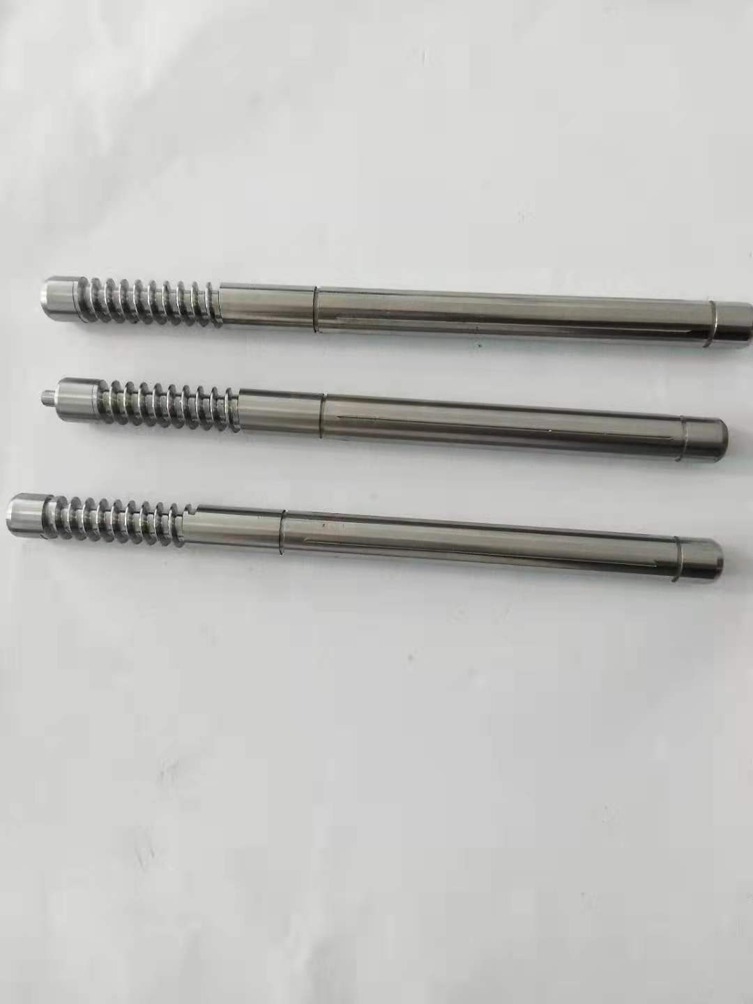 蝸桿大量批發(fā)   蝸桿廠家供應(yīng)商  蝸桿報(bào)價(jià) 臺(tái)州蝸桿供應(yīng) 臺(tái)州蝸桿工廠