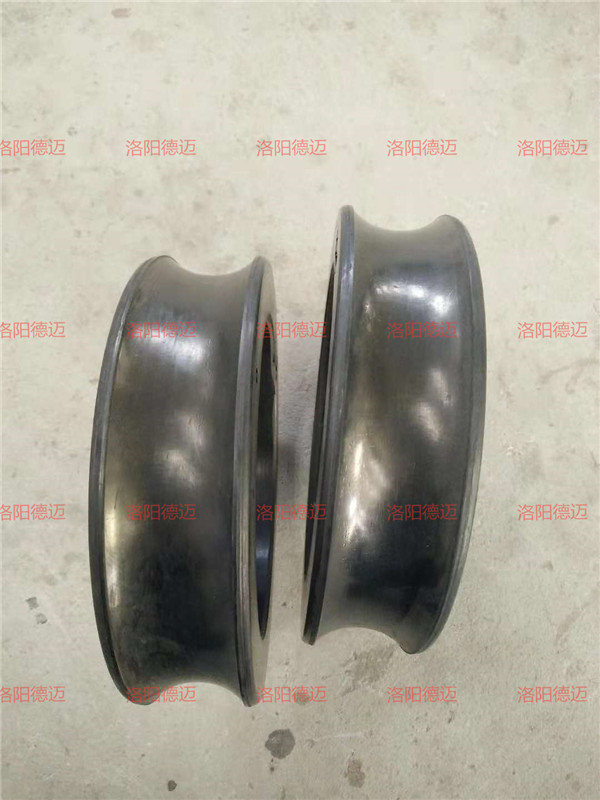 橡膠猴車輪襯彈性好機械強度高