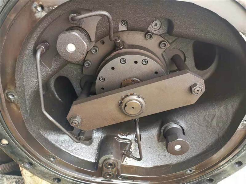 廣州螺桿機(jī)更換軸承要多少錢 螺桿機(jī)軸承更換有用嗎？