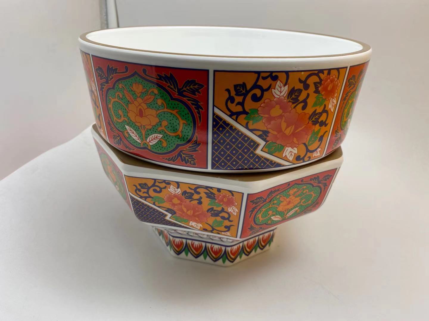 上海壹粵密胺特色面碗餐具，日式多邊形創(chuàng)意拉面碗定制