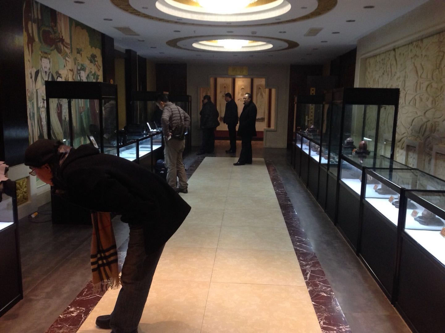 東營(yíng)出租展柜，東營(yíng)租賃展柜