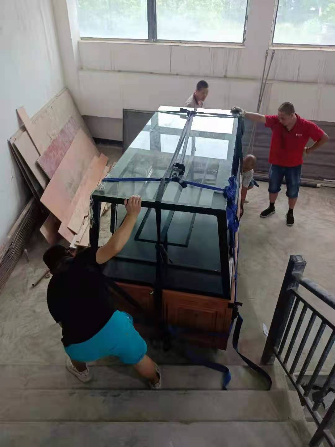 深圳居民搬家公司、公司搬遷，工廠搬遷，家具拆裝、空調(diào)移機(jī)