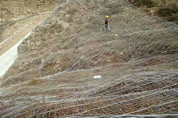 sns柔性防護(hù)網(wǎng) 邊坡防護(hù)網(wǎng) sns柔性防護(hù)網(wǎng) 公路山體滑坡防護(hù)網(wǎng)  sns柔性防護(hù)網(wǎng)廠家