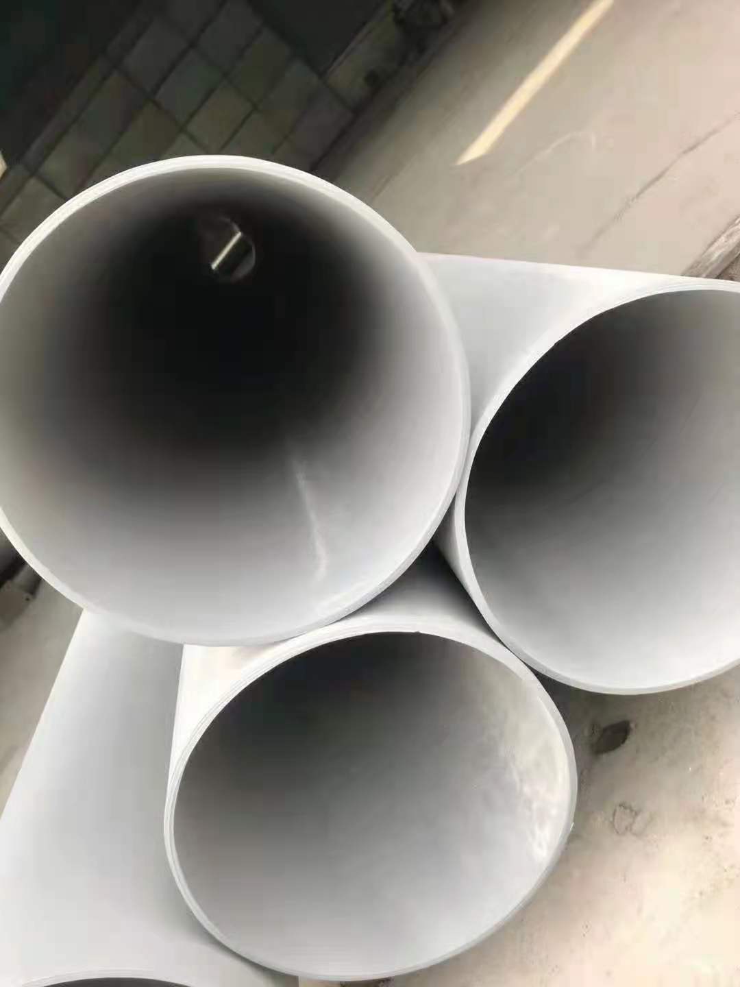 廠家供應(yīng)不銹鋼無縫管
