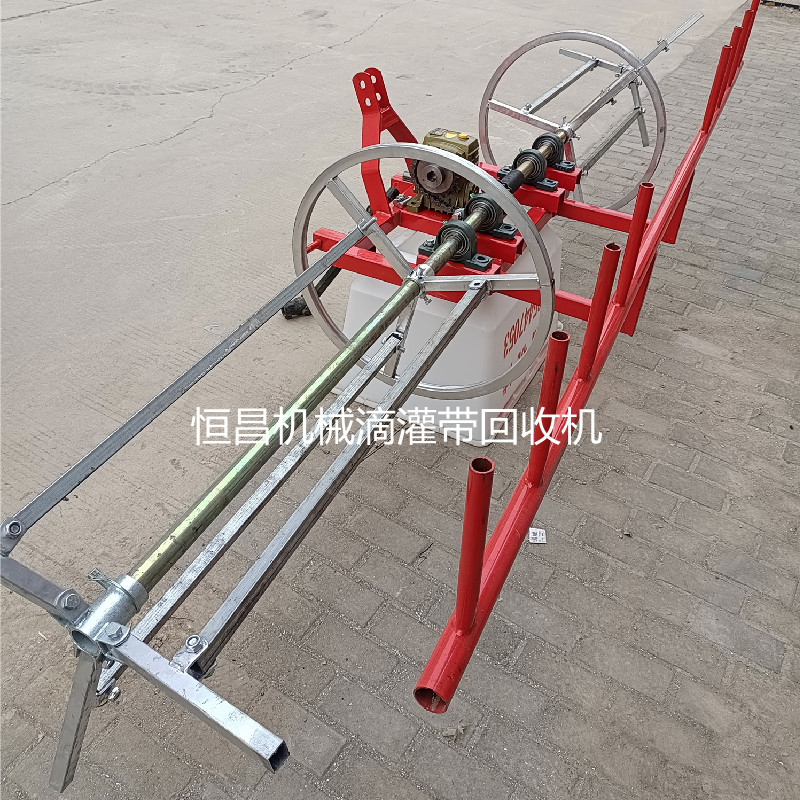 江蘇滴灌帶回收機(jī)  滴灌帶廢舊回收機(jī)    滴灌帶卷管機(jī)廠家