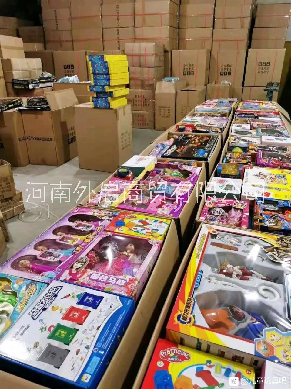 地?cái)們和婢吲l(fā)市場(chǎng)|稱(chēng)斤兒童玩具批發(fā)市場(chǎng)大全 地?cái)偼婢吲l(fā) 地?cái)偼婢甙唇锱l(fā)