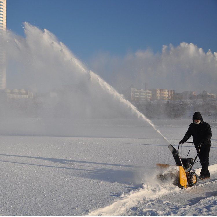 河北掃雪機批發(fā)、報價、供貨商、銷售電話【北京萬富大眾工業(yè)設(shè)備有限公司】