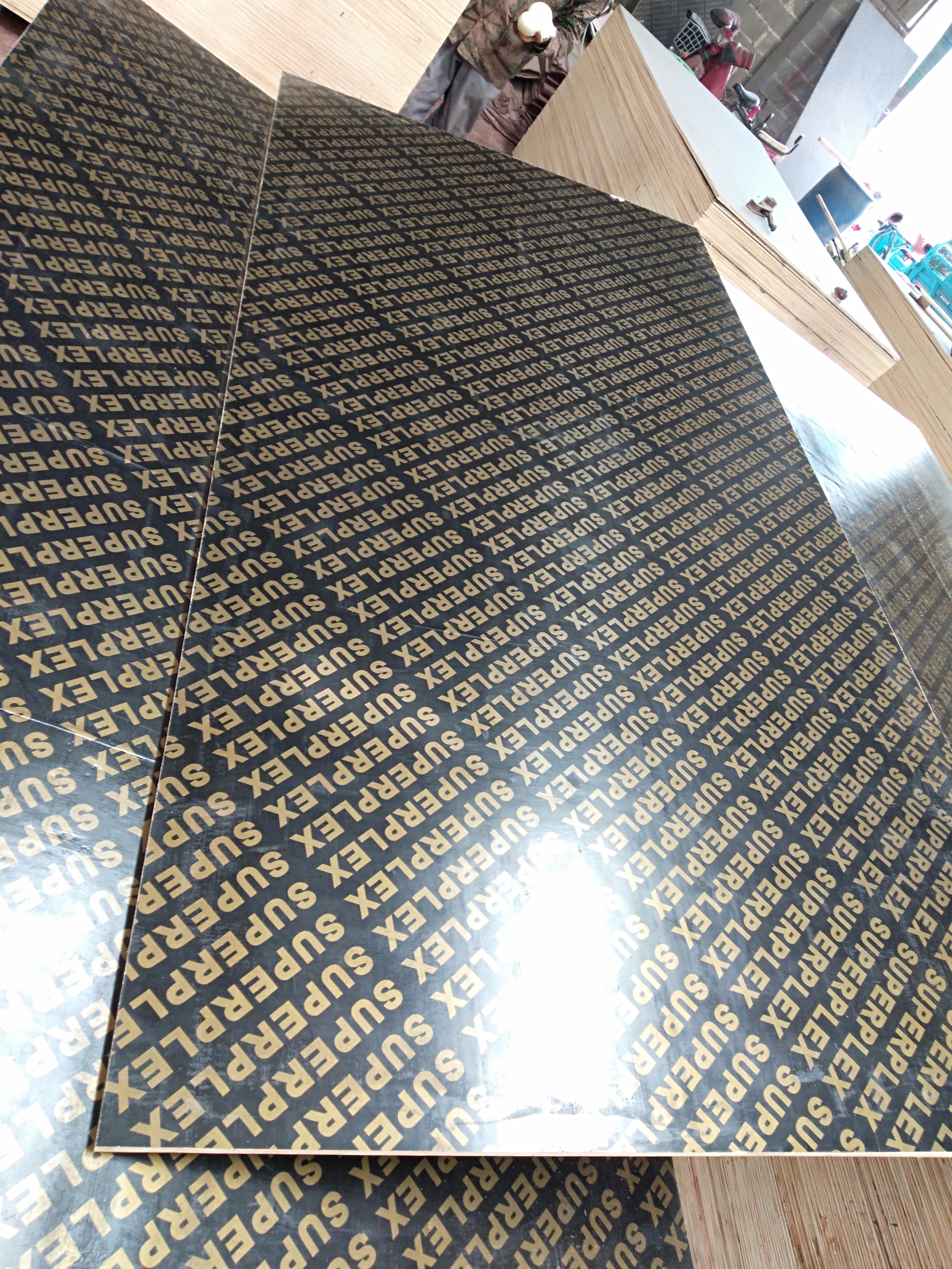 菏澤建筑模板覆膜板廠家；36尺建筑模板