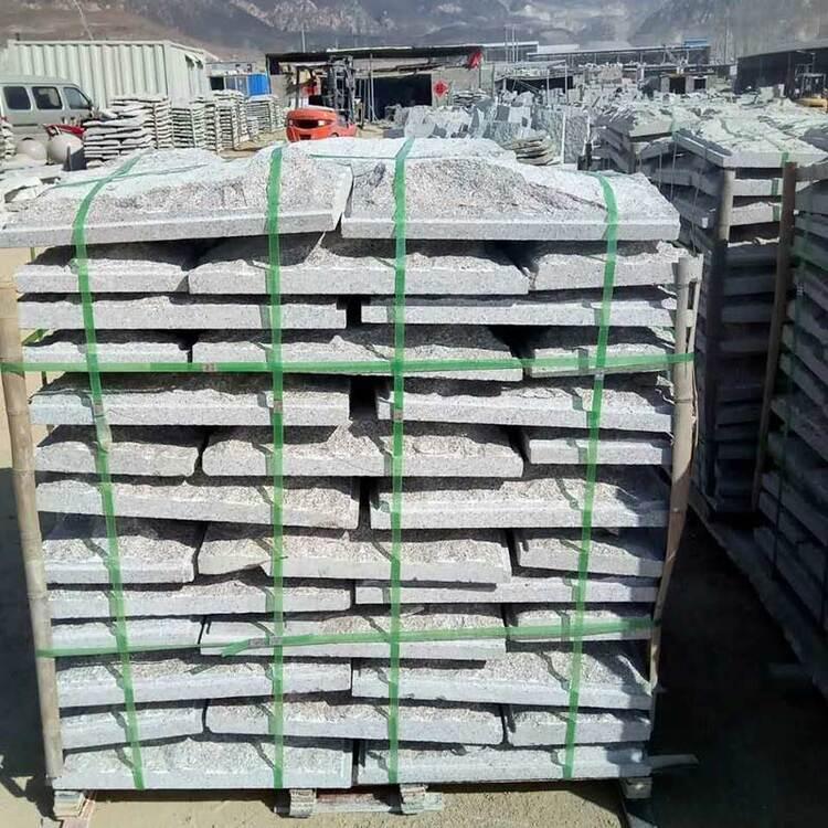 蘑菇石供應(yīng)商  蘑菇石哪家好