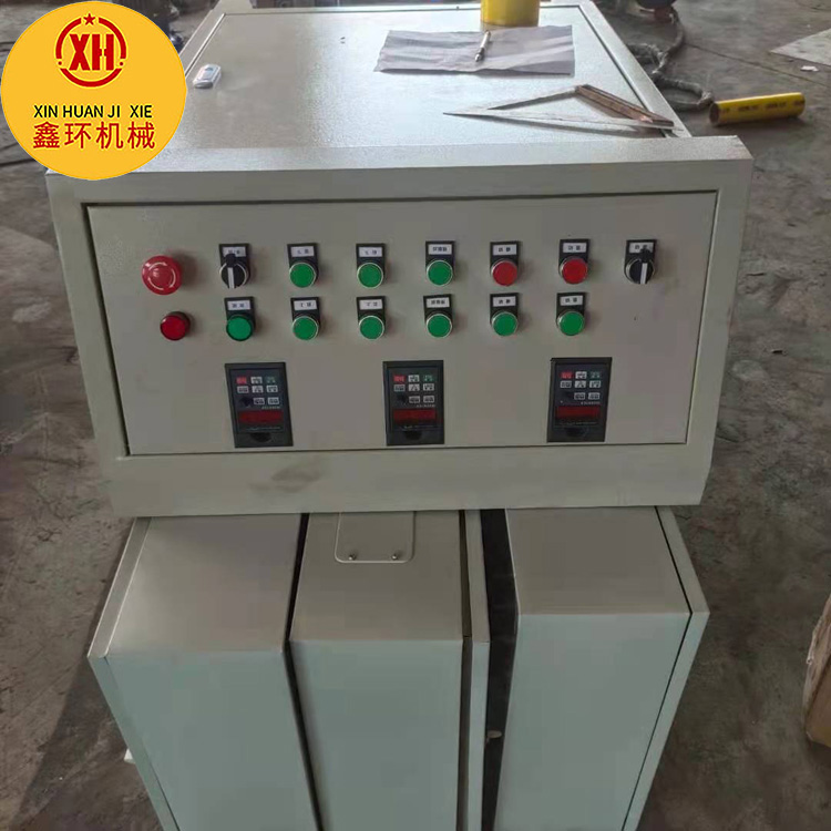 山東鑫環(huán)fs巖棉復(fù)合一體板設(shè)備 原材料當(dāng)?shù)乜扇?  title=