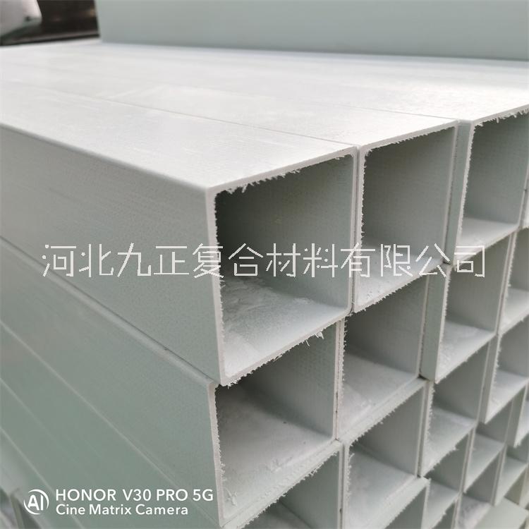 供應(yīng)玻璃鋼圓管方管玻璃鋼拉擠型材
