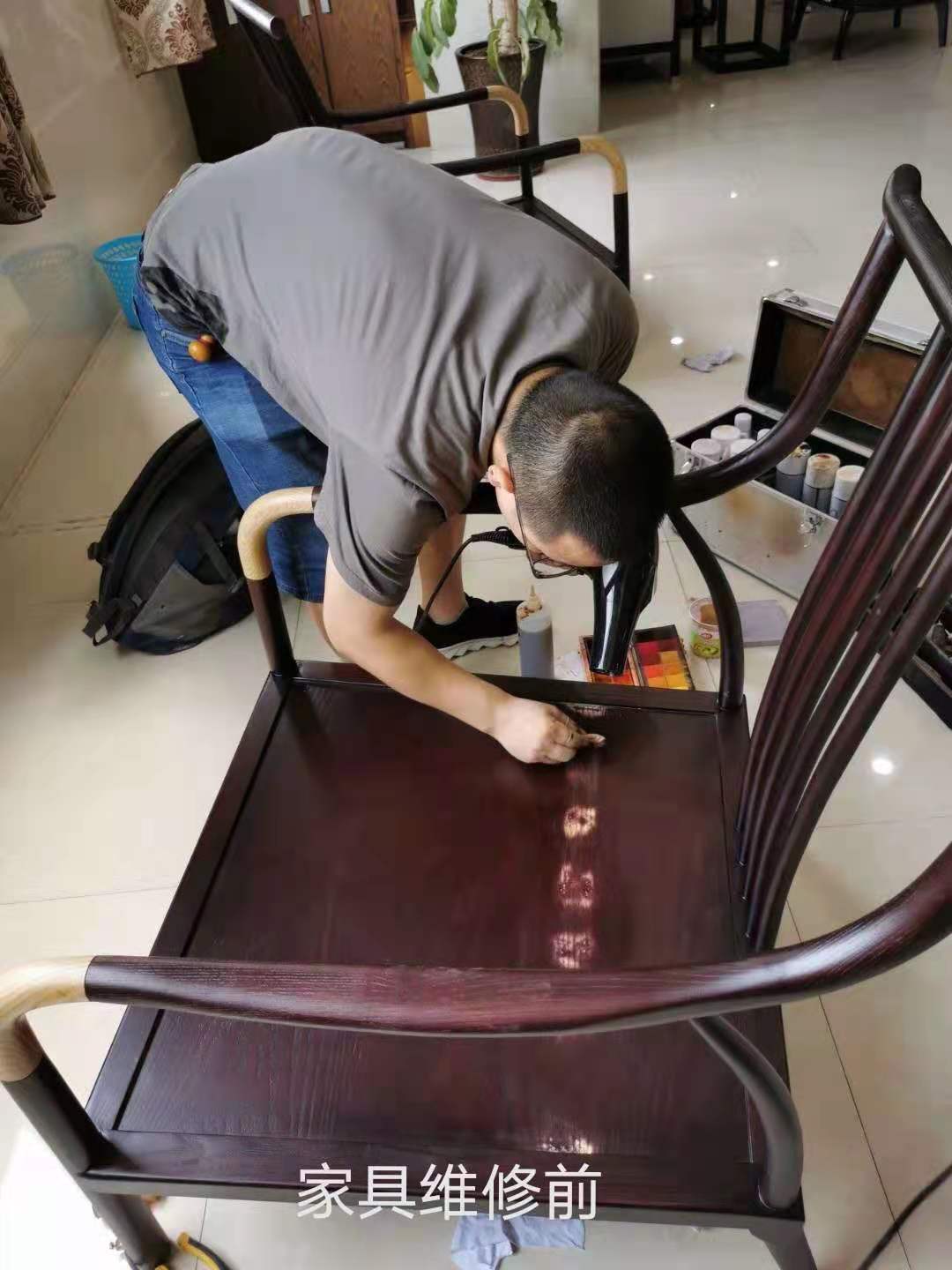 三水家具維修 三水家具補漆  三水家具修補 三水家具補色 三水家具維修電話聯(lián)系方式 三水家具上門維修