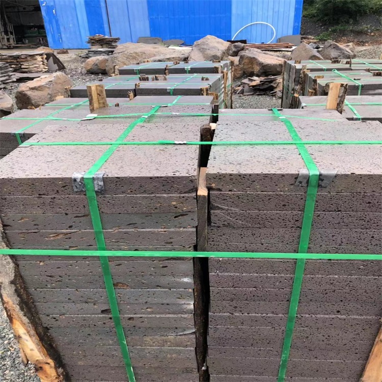 灰色火山石 防滑耐磨 吸光阻燃 抗風(fēng)化 耐腐蝕 灰色火山石系列 火山石板 園林用