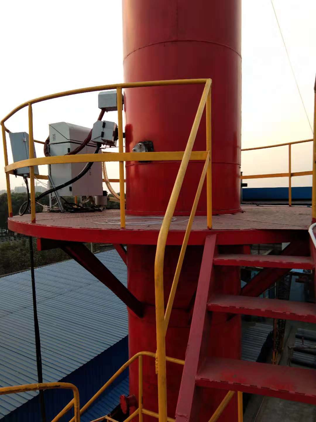 雙超低在線監(jiān)測系統(tǒng) 雙超低在線監(jiān)測系統(tǒng)ZHP200